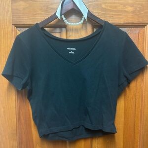 Wild Fable Classic Black V-Neck Crop Top
